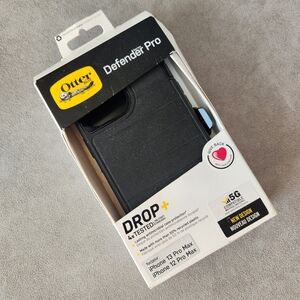 Otterbox Defender Pro case black Iphone 12 13 Max cell protection holster new